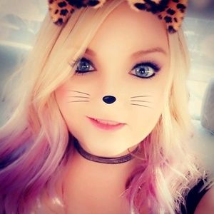 Meet your Posher, Rebecca